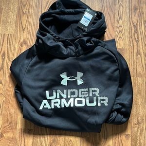 Men’s Under Armour Hoodie Loose Fit. Brand New with tags never been worn!